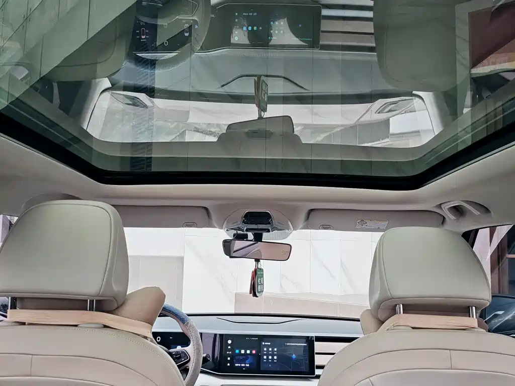 GEELY AUTOMOBILE GEELY ICON