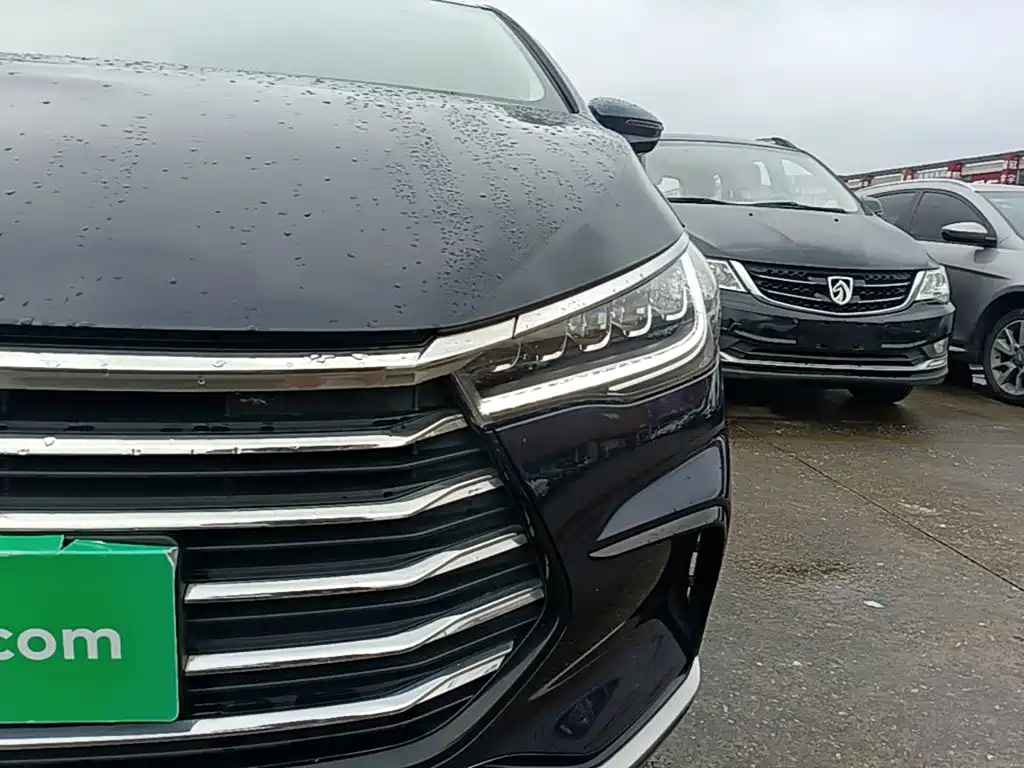 BYD MAX — миниатюра 24