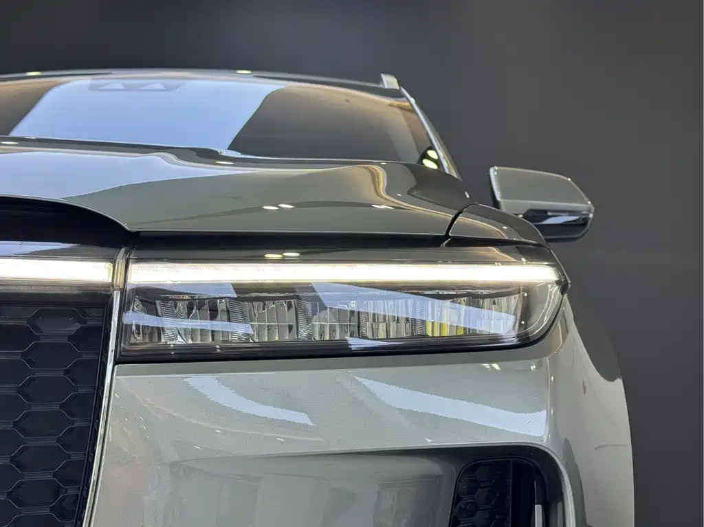 Li Auto Li ONE — миниатюра 7