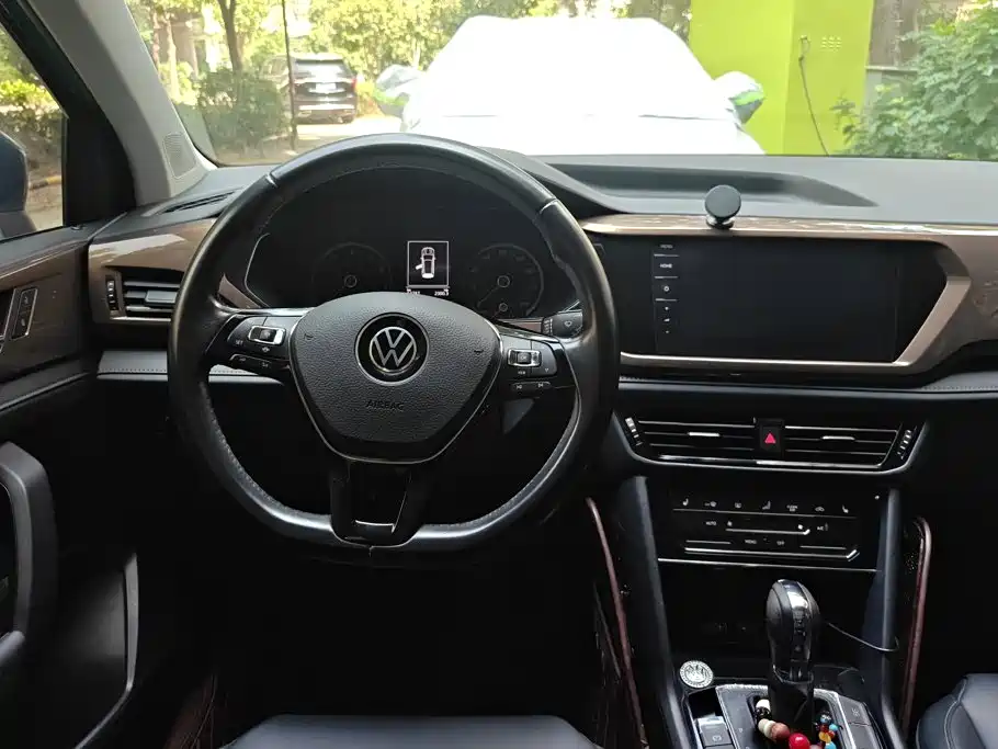 Volkswagen Tharu — миниатюра 15