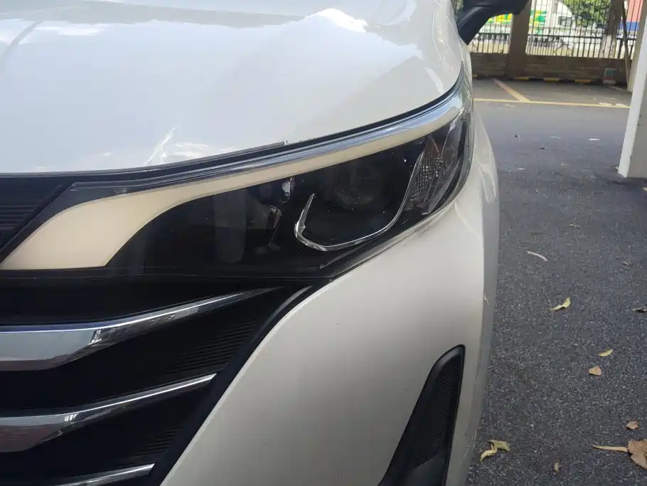 GAC Motor Trumpchi M6 — миниатюра 5