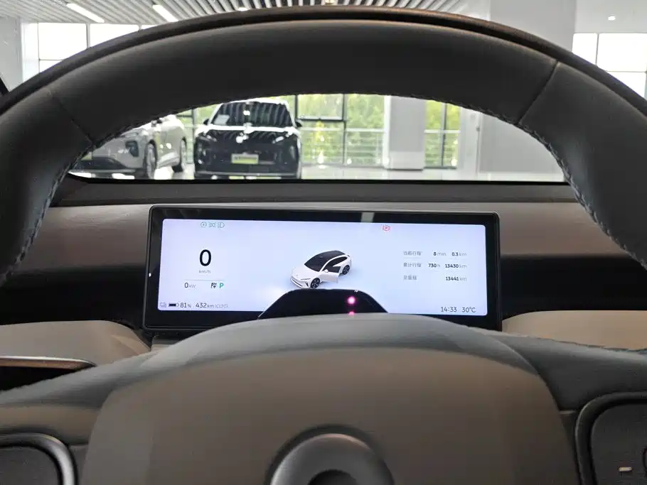 NIO ET5T — миниатюра 14