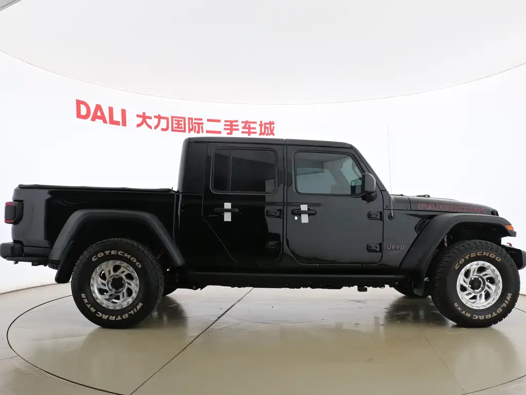 Jeep Gladiator — миниатюра 16