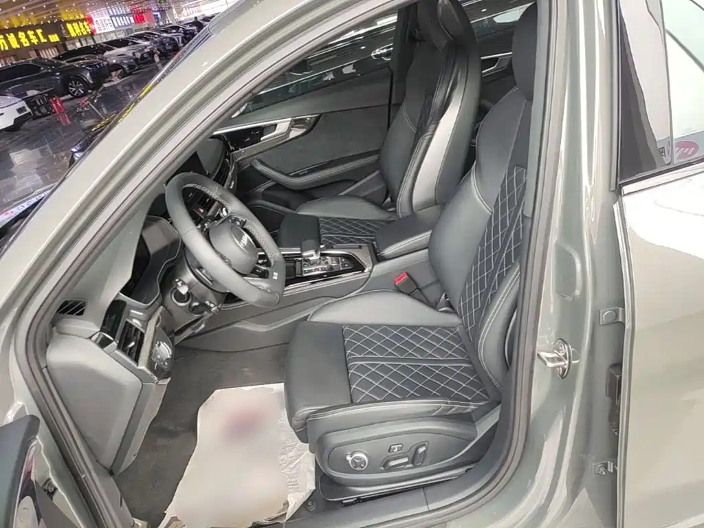 Audi S4 — миниатюра 15