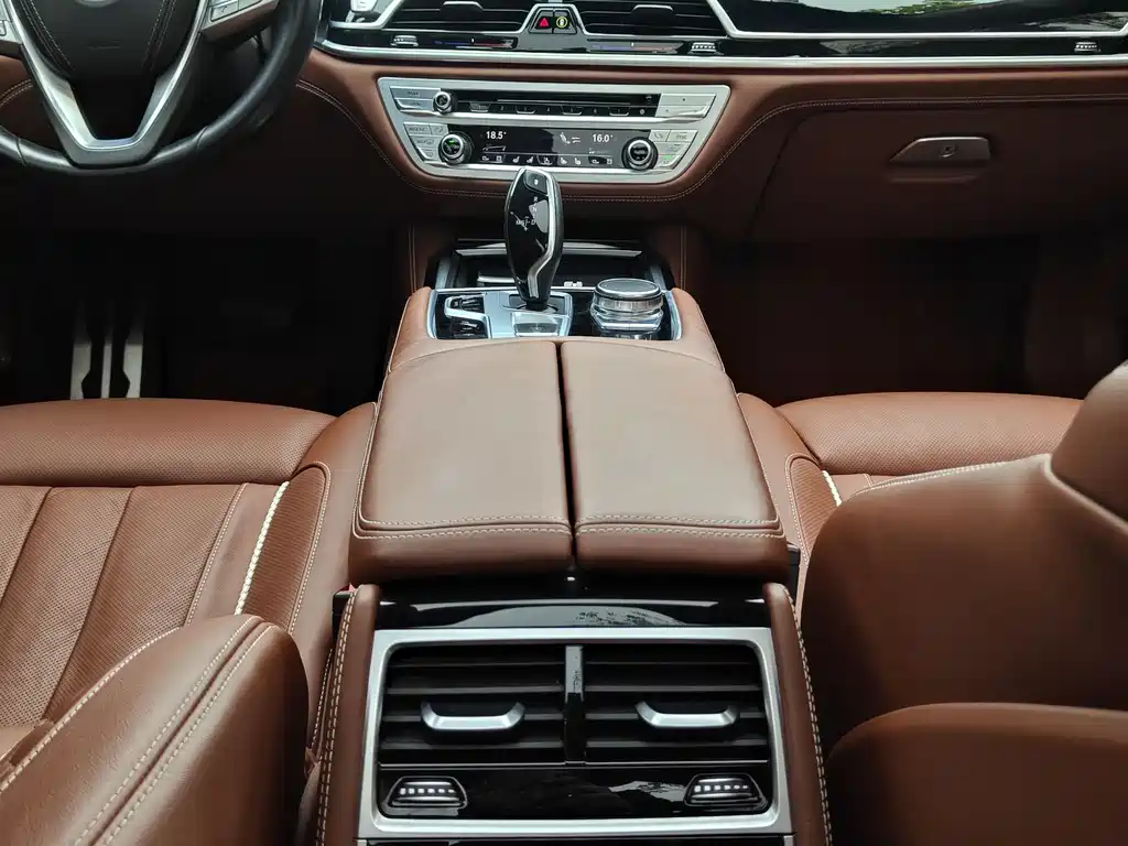 BMW 7 Series — фотографии объявления, Фото 18