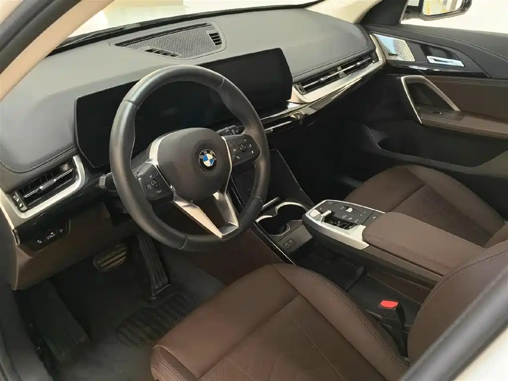 BMW X1 2025 sDrive25Li X