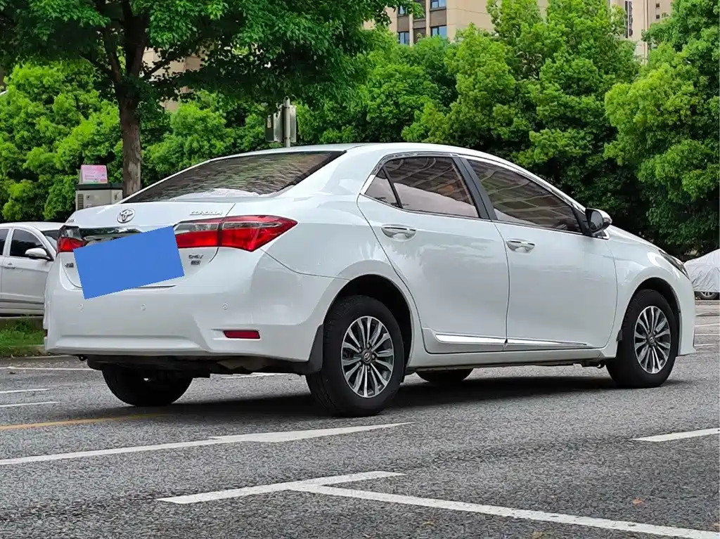 Toyota Corolla — миниатюра 3