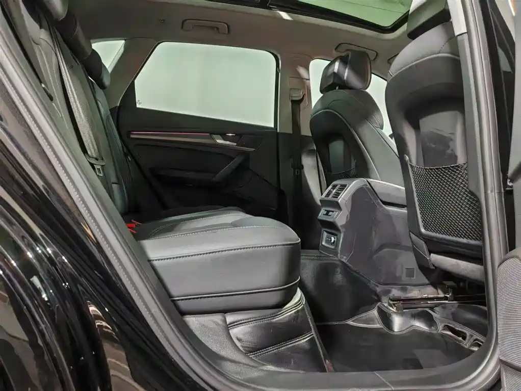Audi Q5L 2022 40T Luxury