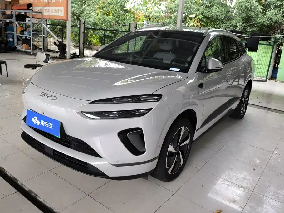 BYD Sealion 06
