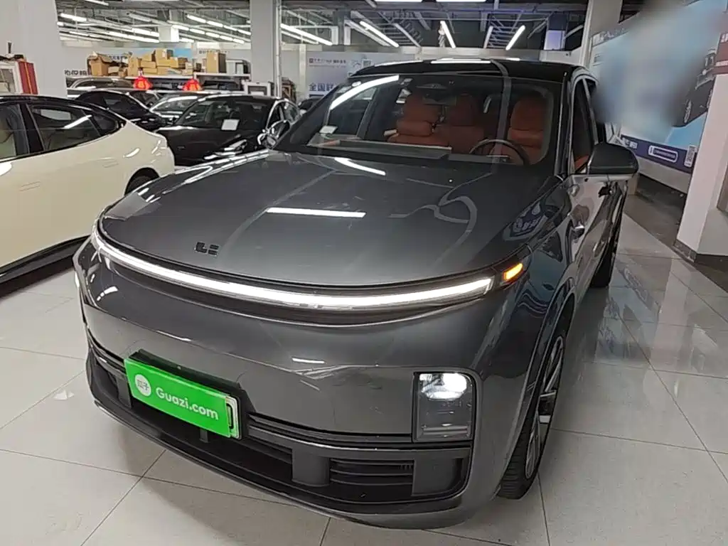 Li Auto Li L8 — миниатюра 2