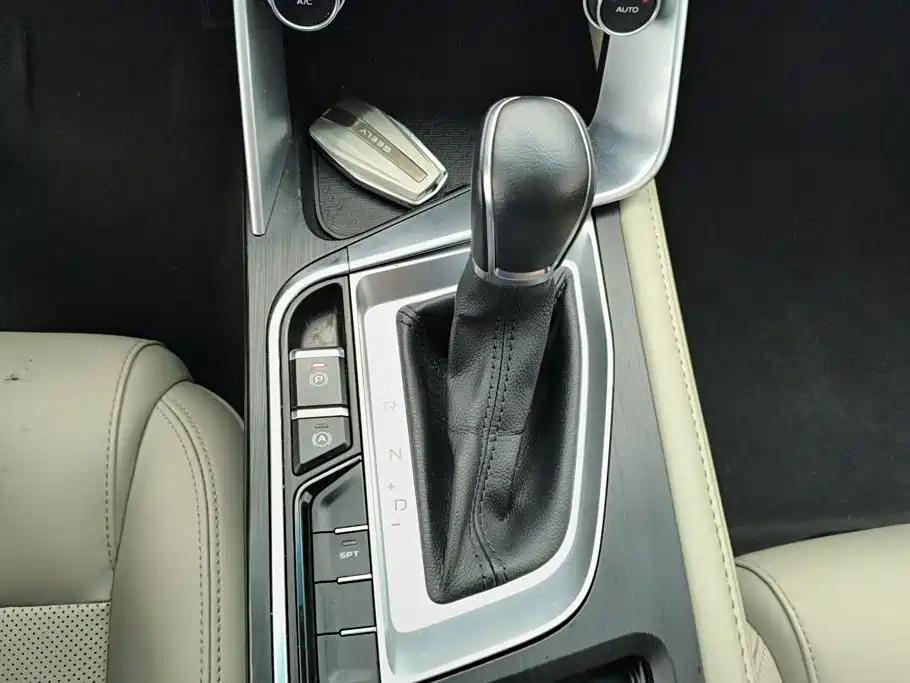 Geely Binrui — миниатюра 16