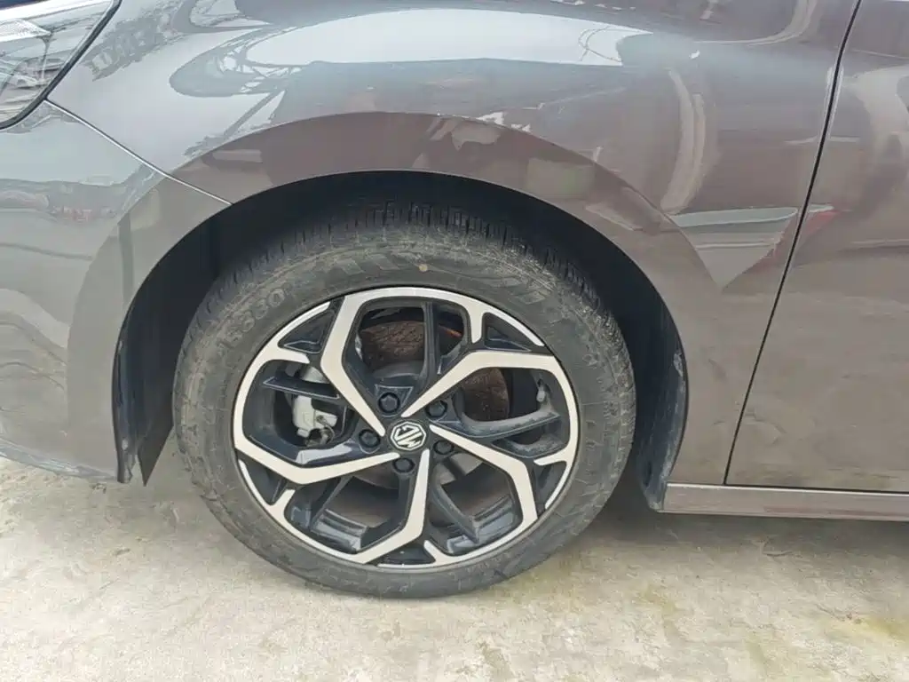 MG MG5 — миниатюра 23