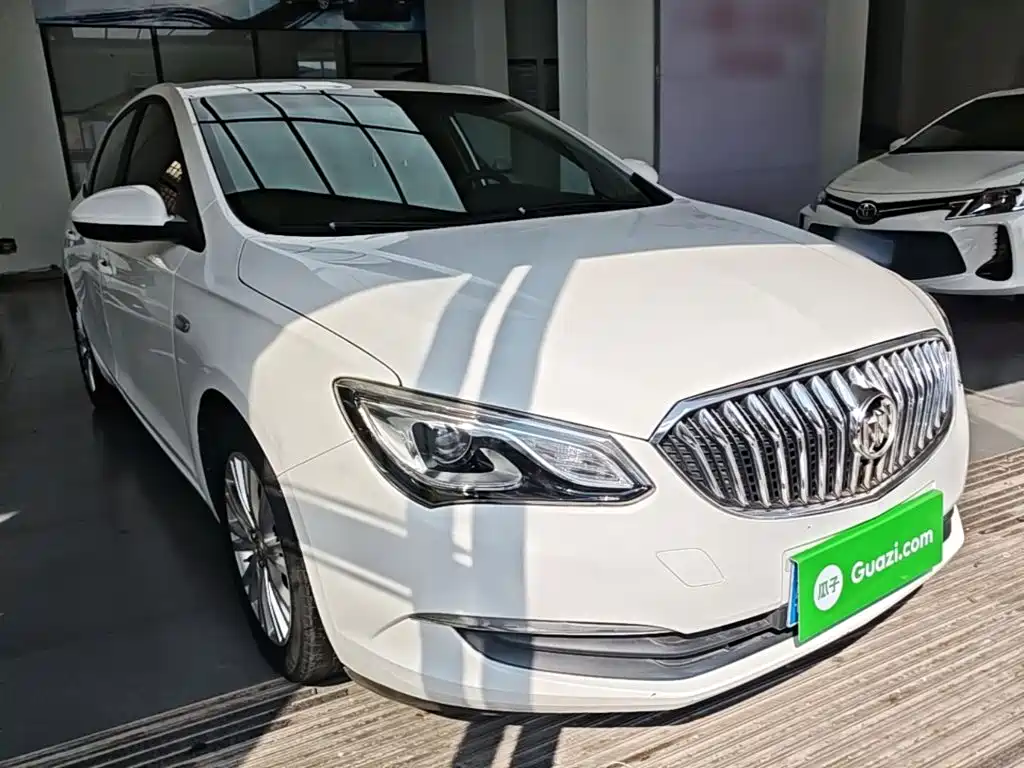 Buick Excelle — миниатюра 4