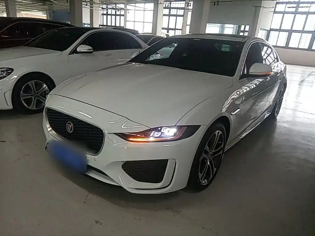 Jaguar XEL — миниатюра 2