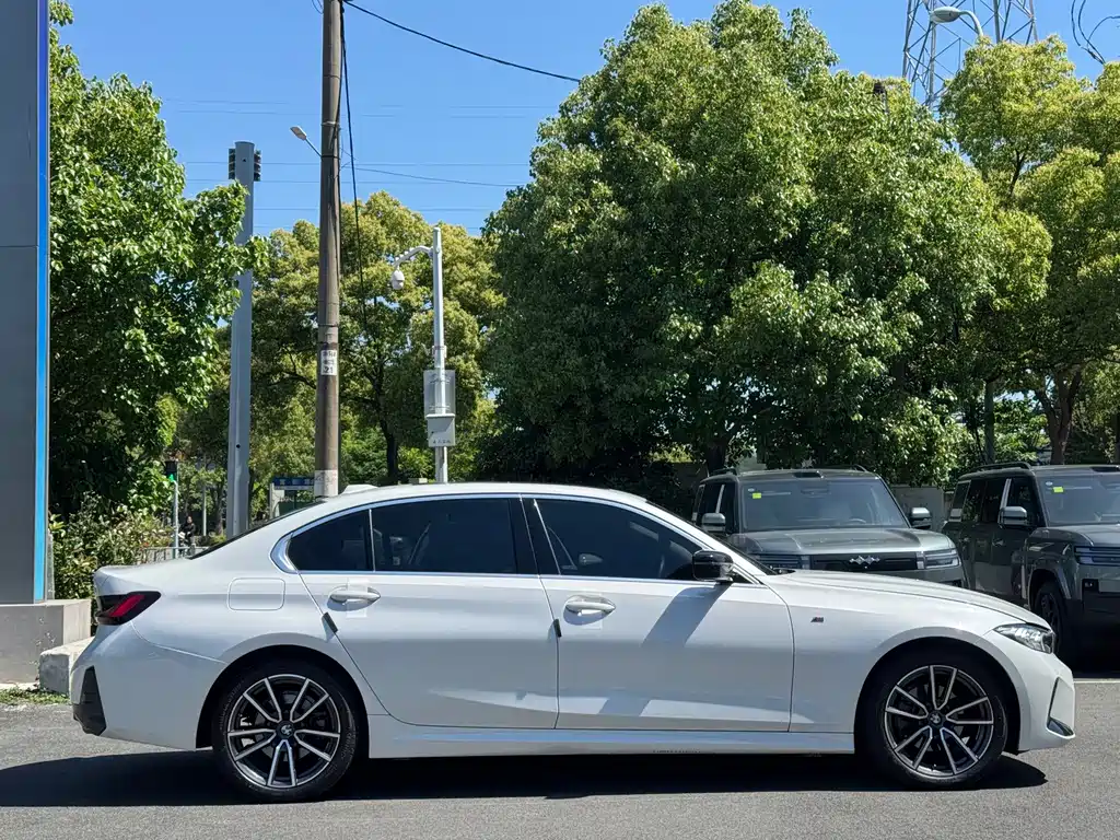 BMW 3 Series — миниатюра 22