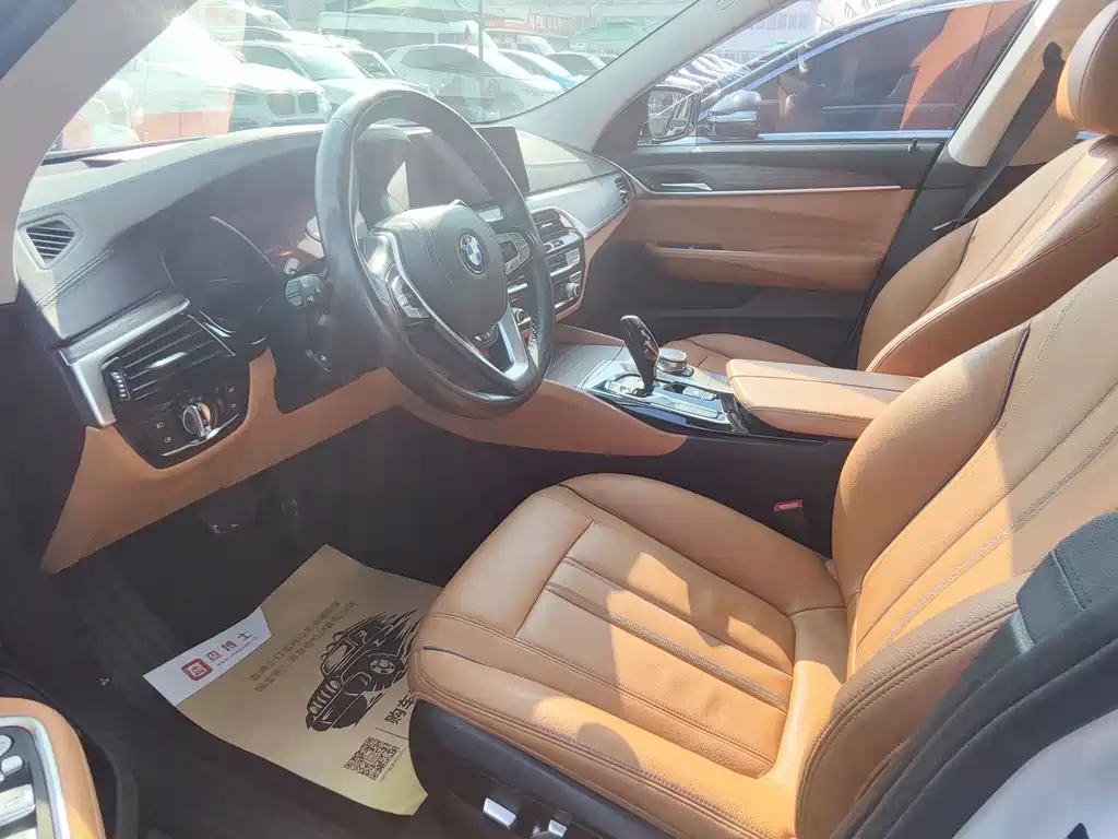 BMW 6 Series GT — миниатюра 6