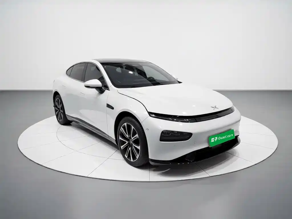 XPeng P7 — миниатюра 3