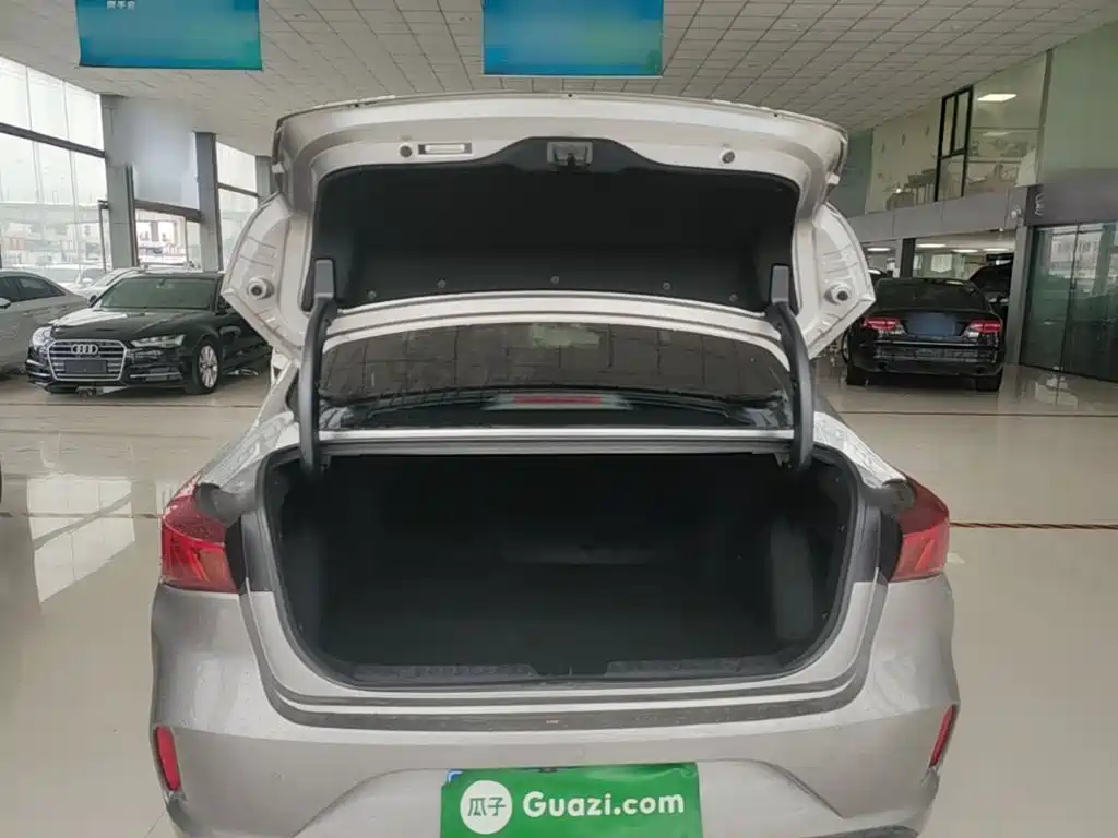 Changan Eado — миниатюра 19