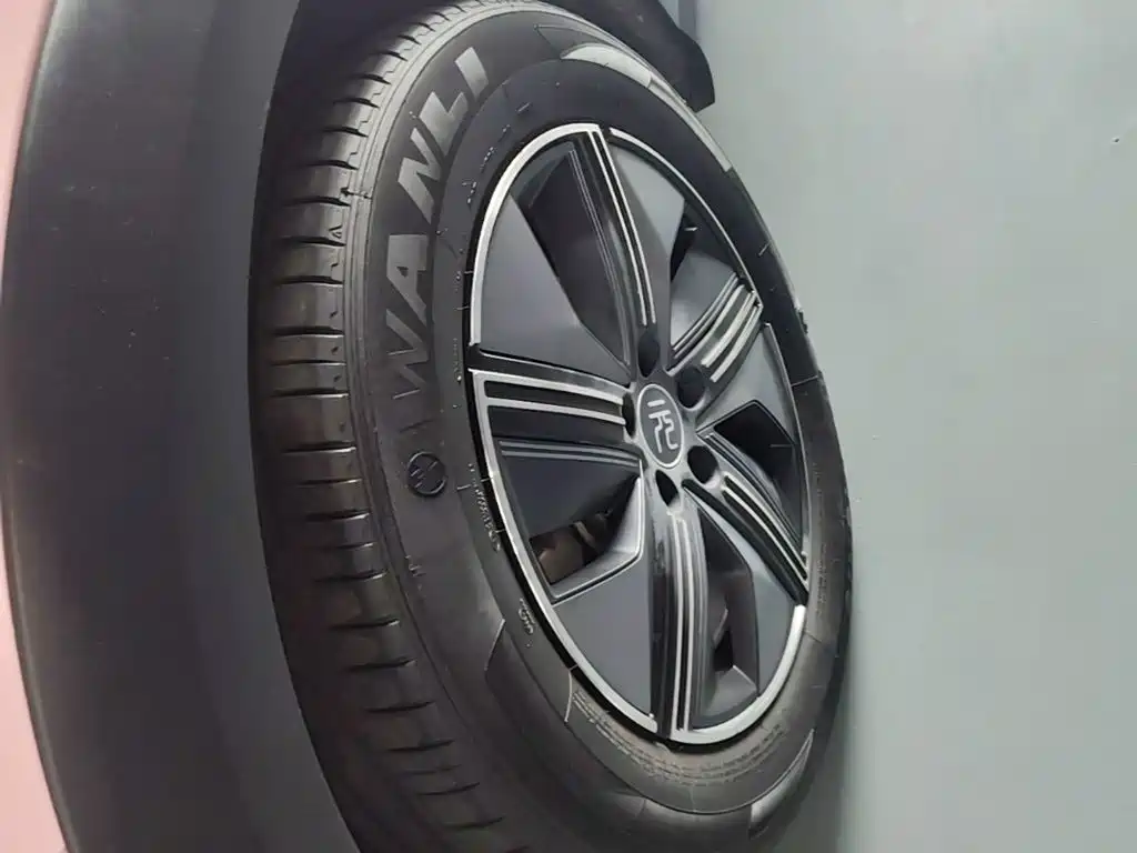 BYD Yuan UP — миниатюра 23