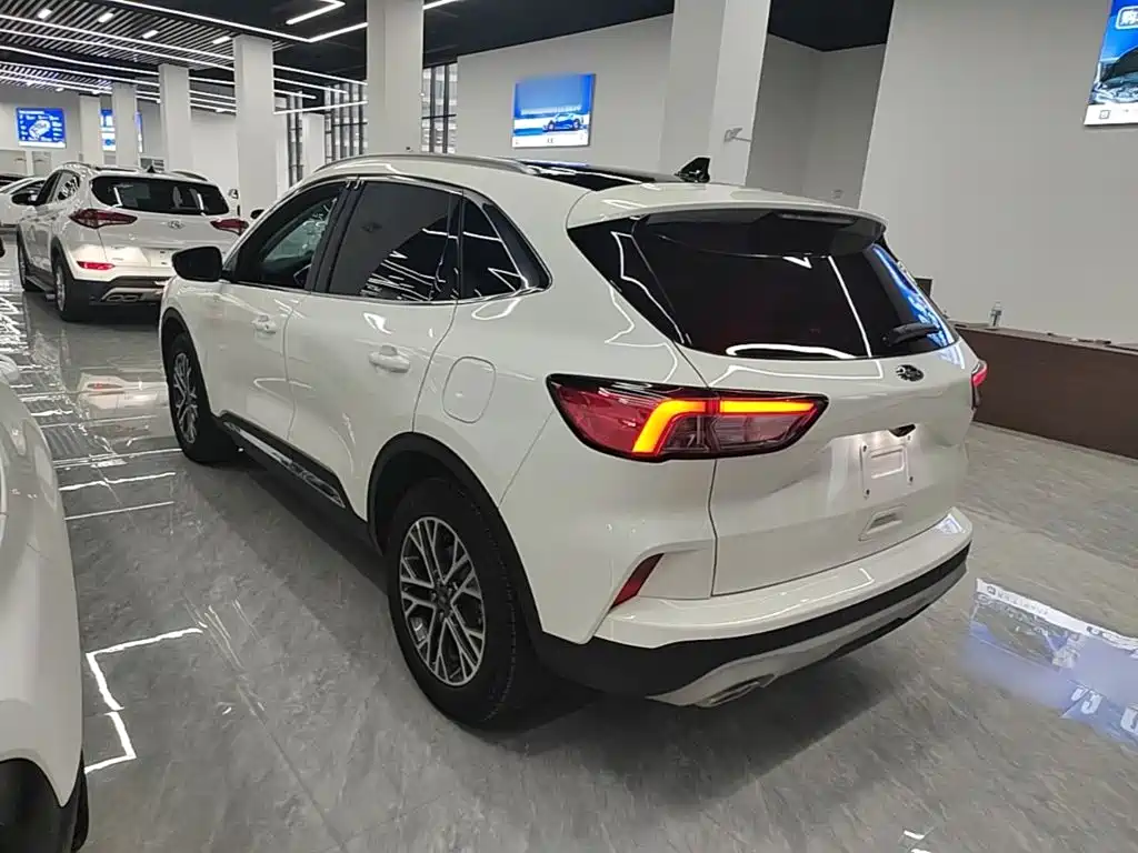 Ford Escape — миниатюра 5