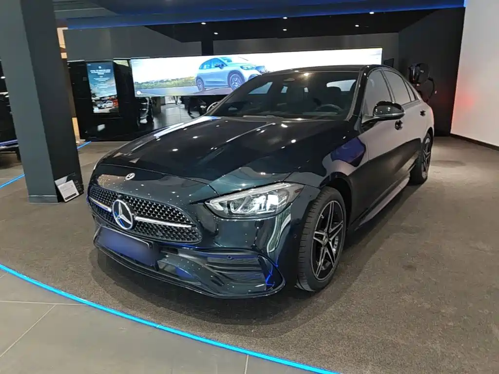Mercedes-Benz C-Class — миниатюра 2