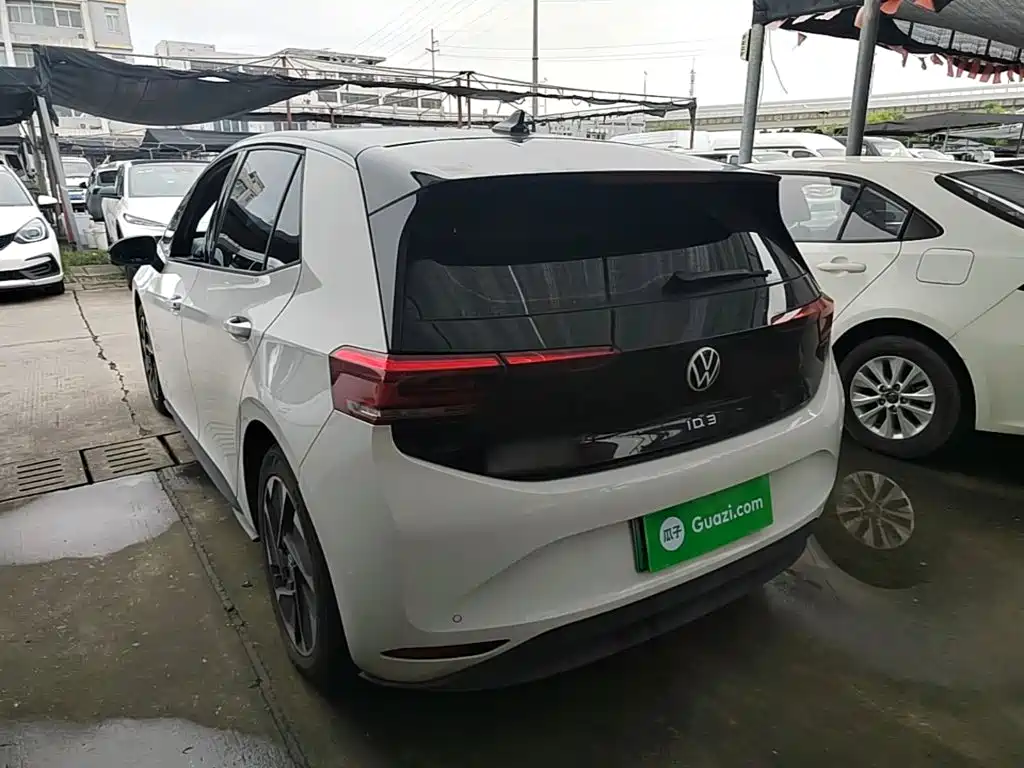 Volkswagen ID.3 — миниатюра 5