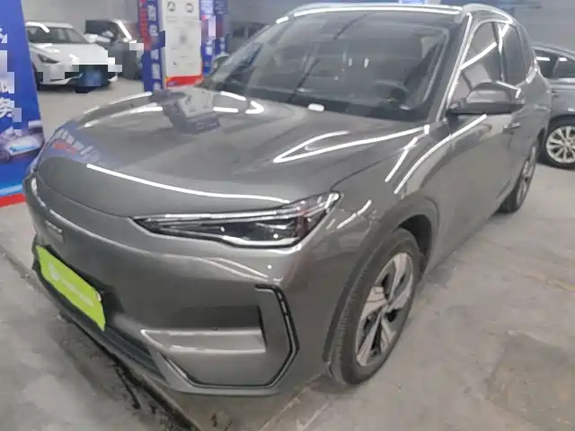 2025 Geely Galaxy E5