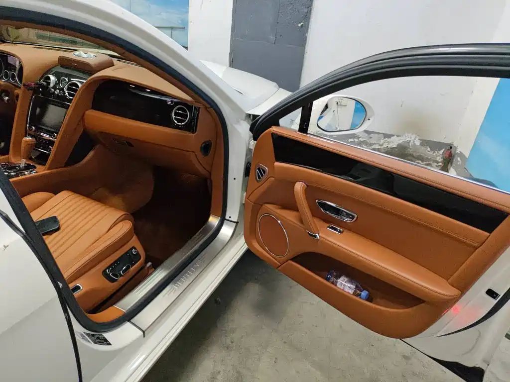 Bentley Flying Spur 2016 4.0T V8 Standard