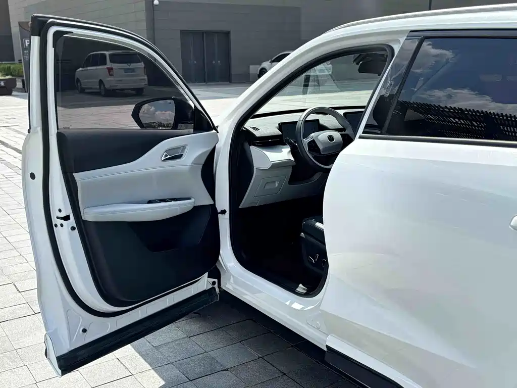 Changan UNI-Z — миниатюра 10