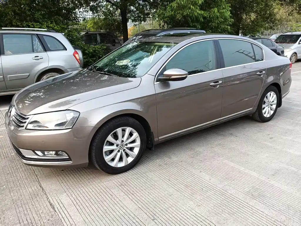 Volkswagen Magotan 2016