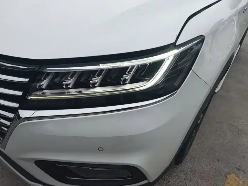 Roewe RX5 New Energy — миниатюра 24