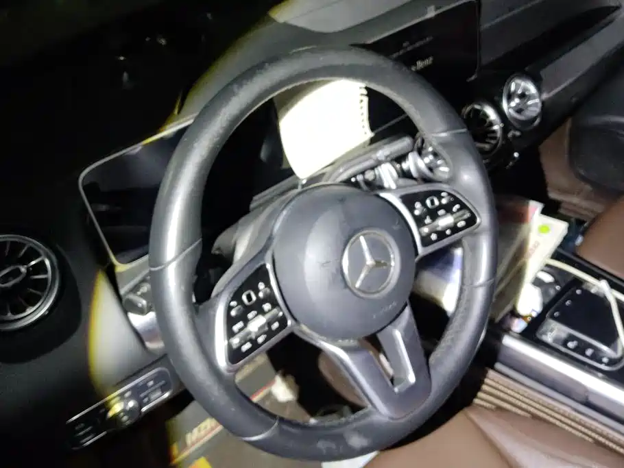 Mercedes-Benz GLB — миниатюра 15