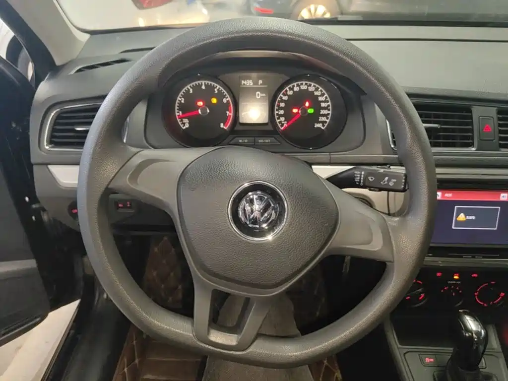 Volkswagen Lavida — миниатюра 11