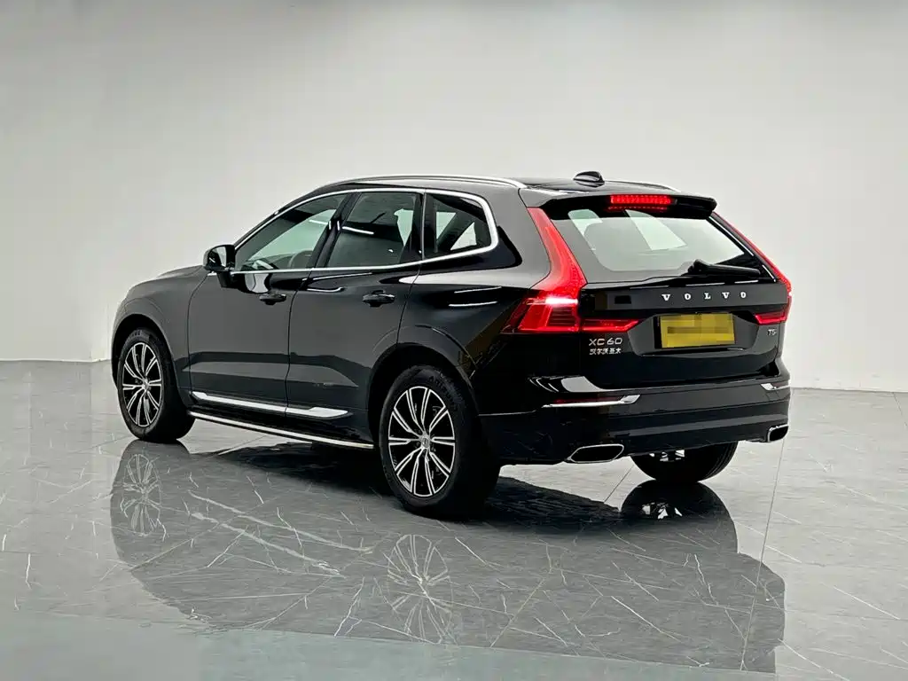 Volvo XC60 — миниатюра 4