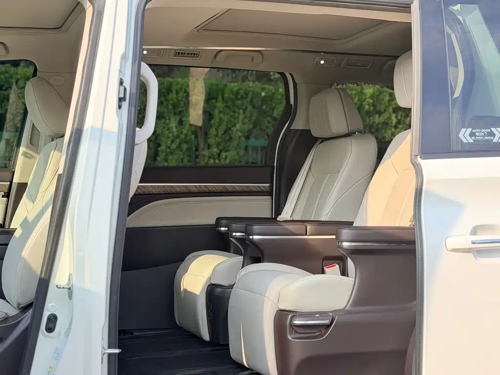 GAC Motor Trumpchi M8 — миниатюра 8