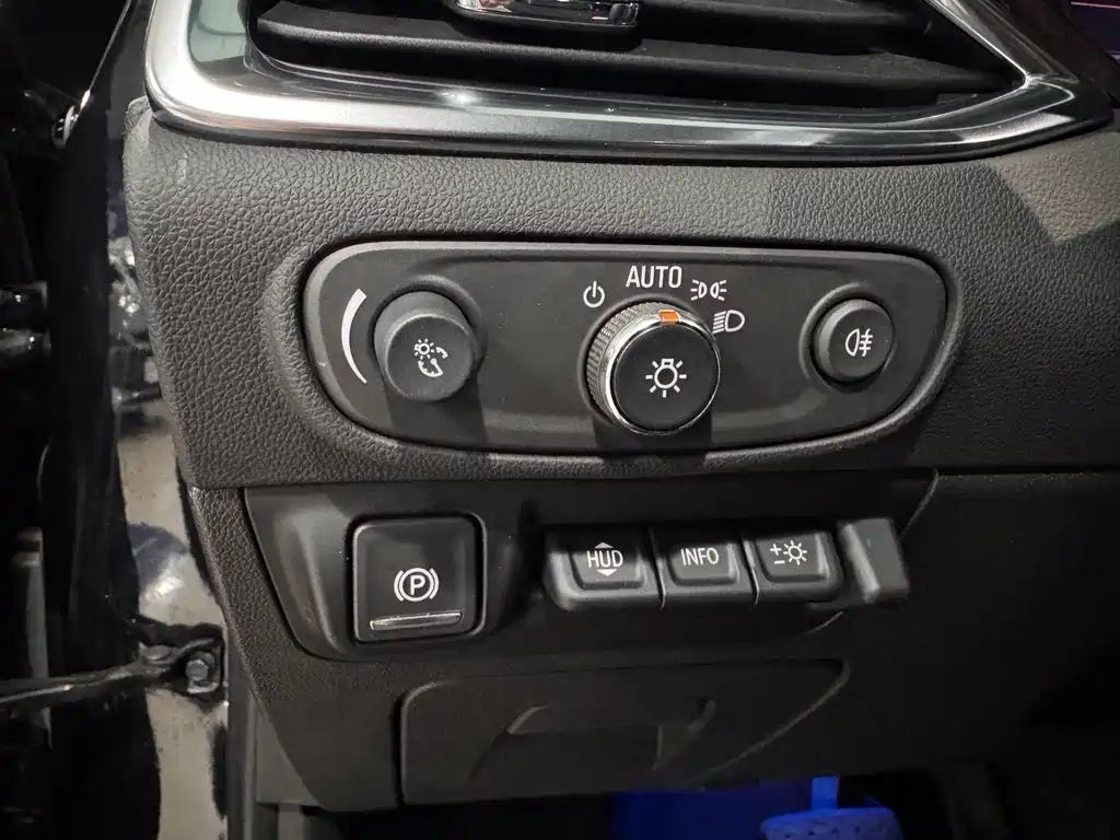 Buick Enclave — миниатюра 10