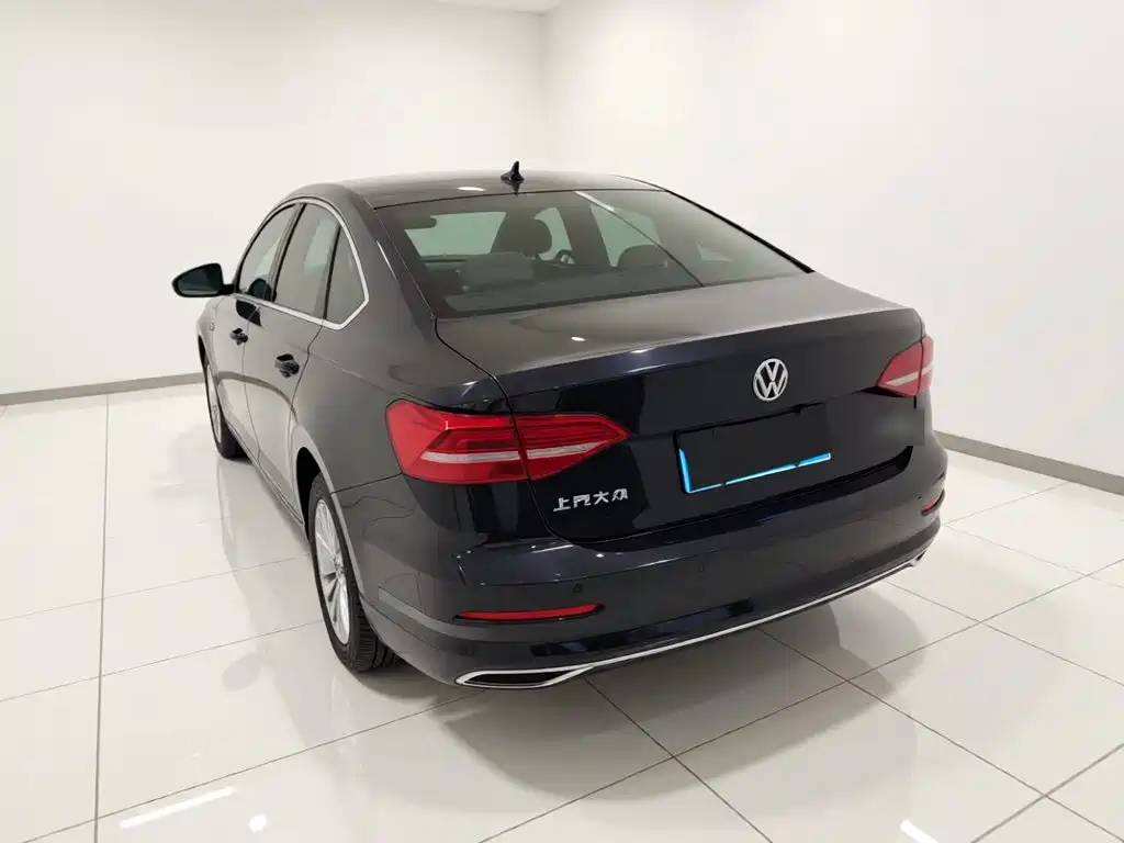 Volkswagen Lavida — миниатюра 4