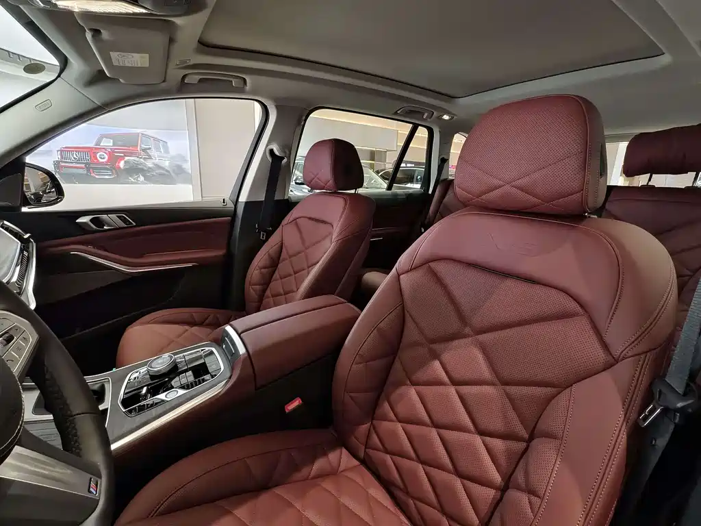 BMW X5 2026 xDrive 30Li Premium M Sport