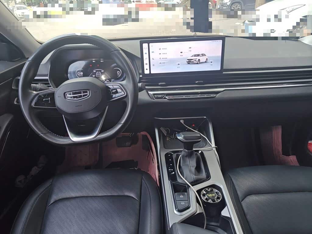 Geely Emgrand 1.5 л 2023 г. Белый, пробег 39200 км