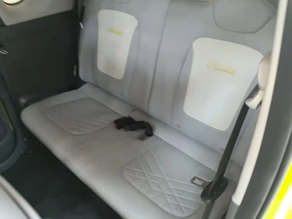 Wuling MINIEV — миниатюра 17