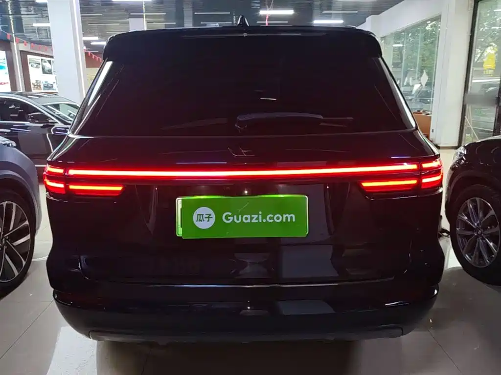 Li Auto Li ONE — миниатюра 6