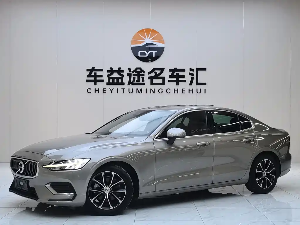 Volvo S60 2022