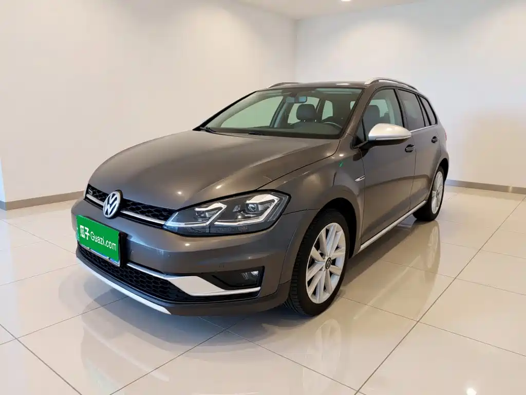 Volkswagen Golf (Import)
