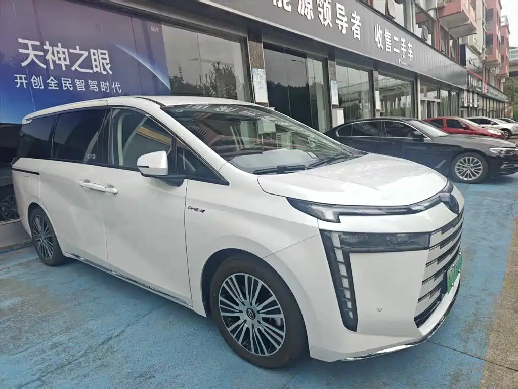 GAC E8 PHEV 2024 150km MAX+