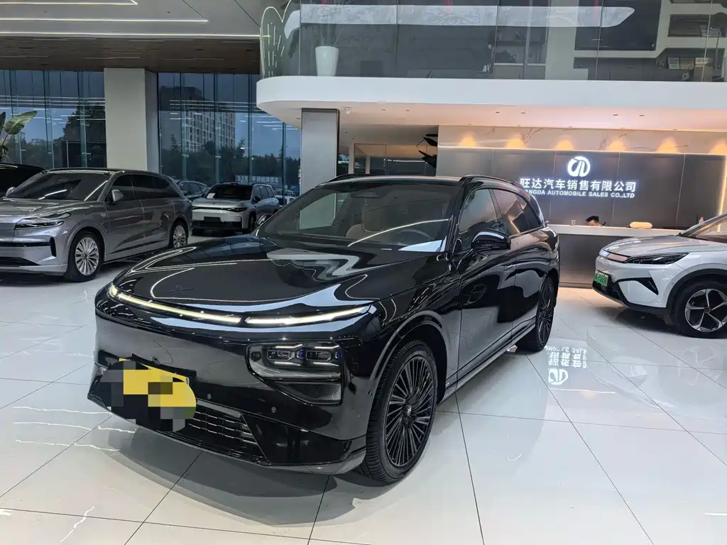 XPeng G9