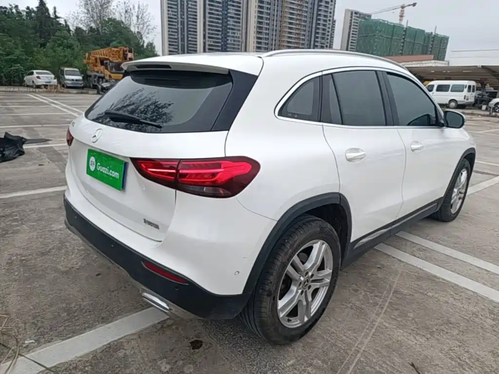 Mercedes-Benz GLA — миниатюра 7