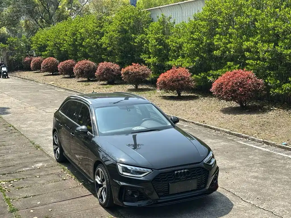 Audi A4 2021 Avant 40 TFSI Luxury