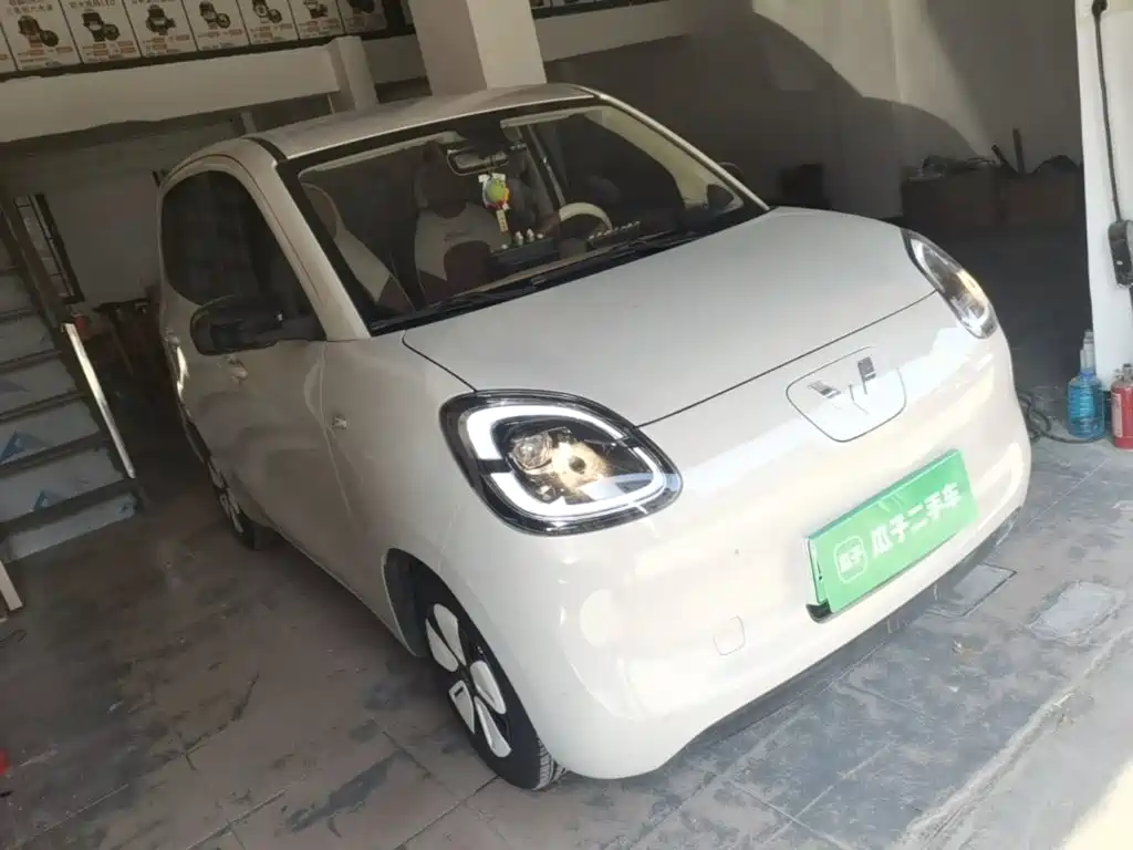 Wuling MINIEV — миниатюра 4