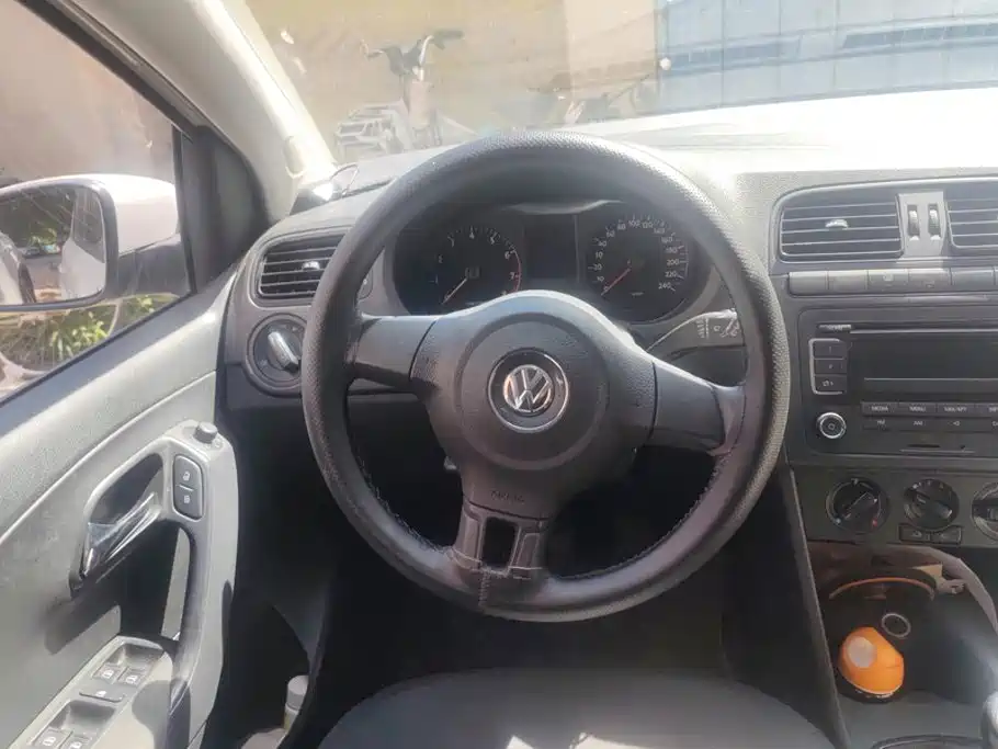 Volkswagen Polo — миниатюра 15