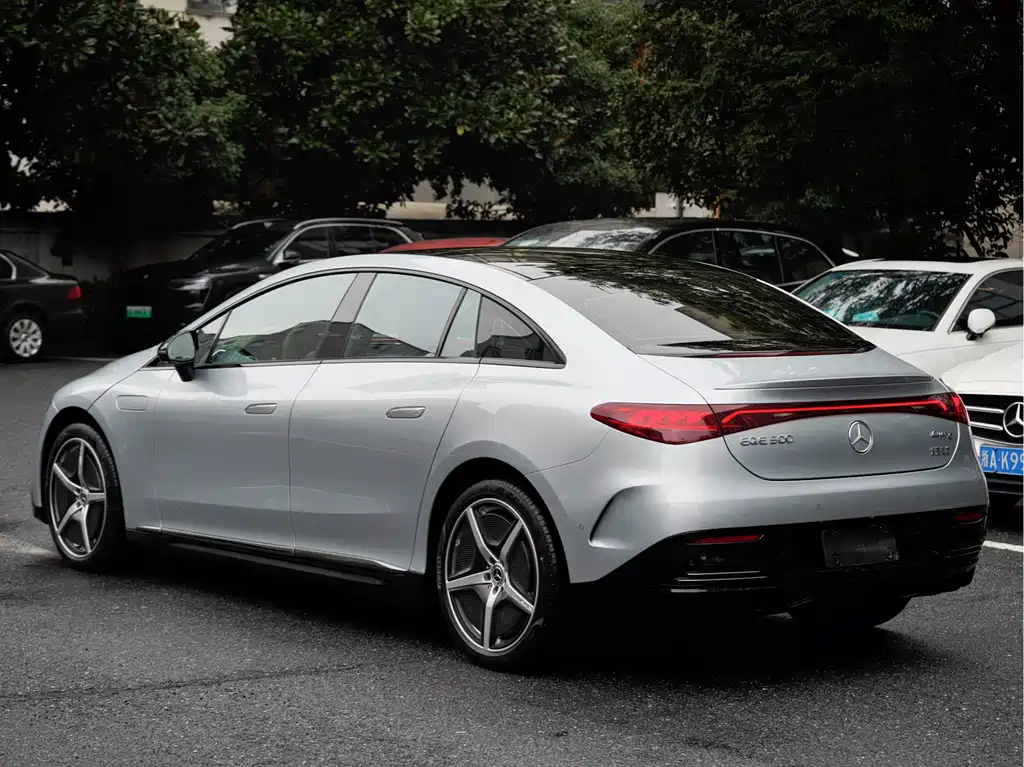 Mercedes-Benz EQE — миниатюра 4